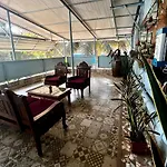 Easy Living Guesthouse, Varca